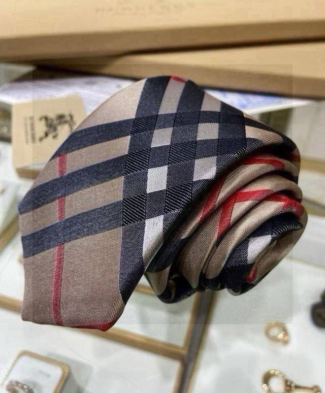 TOP ORI | BURBERRY NECKTIE THE BEST QUALITY Check Silk Tie เกรดเทียบแท้เทพดีสุด เนคไทแบรนด์เนมเบอร์เบอรี่ ผ้าไหมอิตาลี่ทอละเอียด