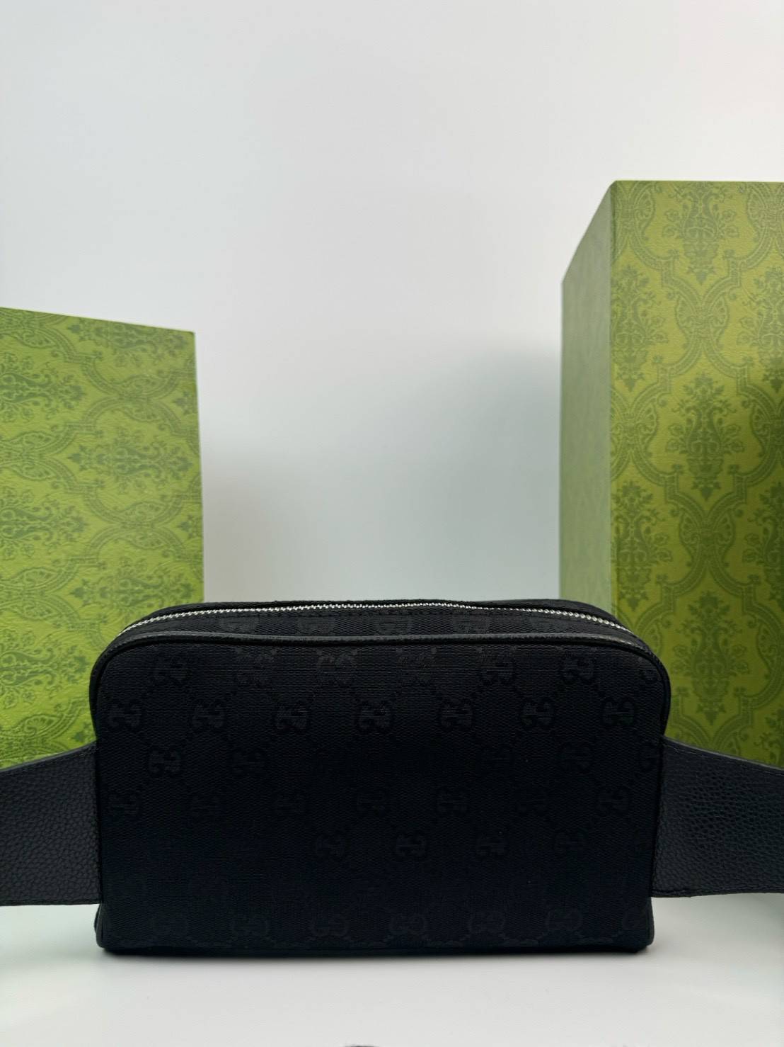 ORI หนังแท้ | GUCCI GG Canvas Belt Bag Black กระเป๋าคาดอก คาดเอว ดีไซน์วินเทจ โทนสีดำสุดคลาสสิก