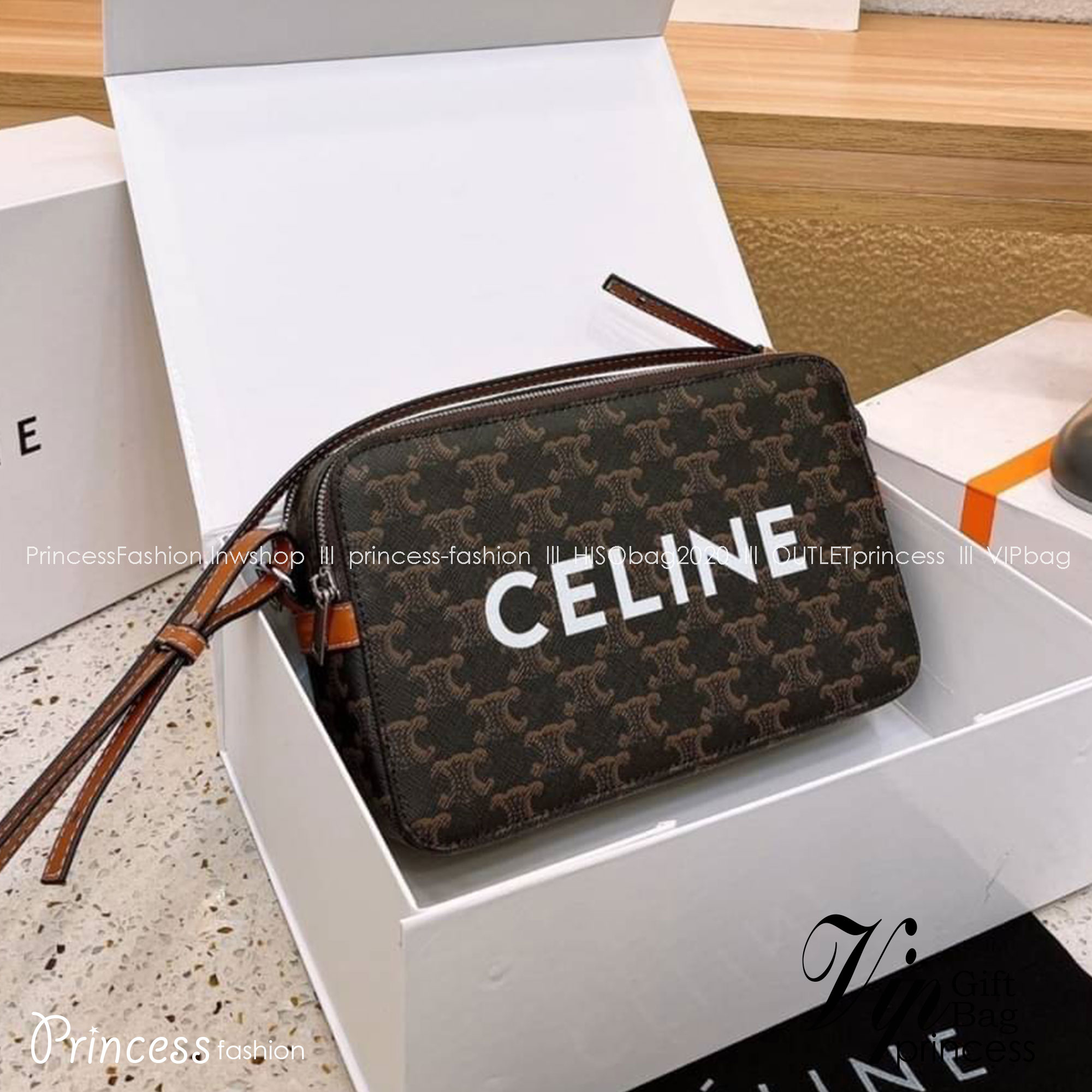 CELINE Messenger Double Zip in TRIOMPHE CANVAS กระเป๋าสะพายทรงแมสเซ็นเจอร์ ดีไซน์สุดคลาสสิค ใช้ได้ทั้งชายหญิง เปิด-ปิดด้วยซิปแบ่ง 2 ช่อง สะดวกใช้งาน