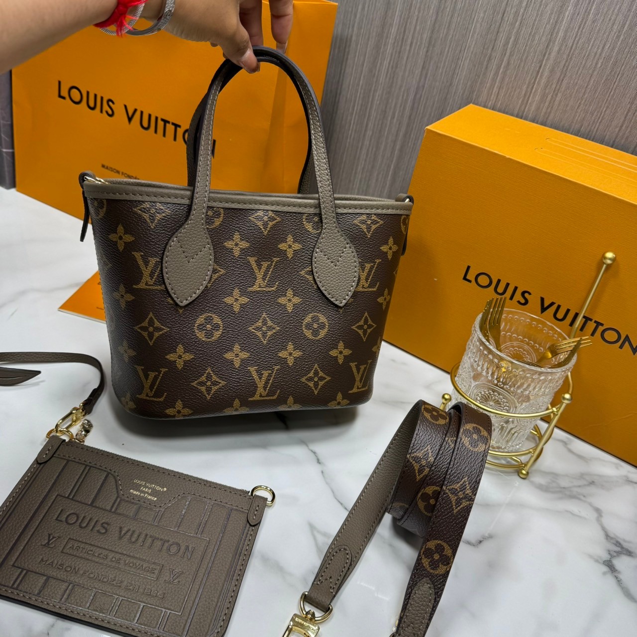 เกรดเทพ Top ORI | LV Neverfull Bandoulière Inside Out BB Bag กระเป๋าทรงโท้ทไซส์เล็ก พร้อมใบลูก กลับใช้งานได้ 2 ด้าน เกรดดีสุด หนังแท้ แคนวาสแท้