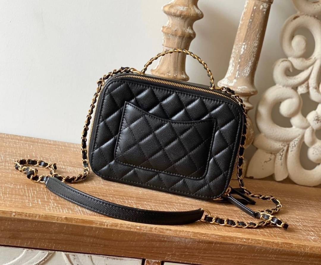 Chanel Vanity Case / Chanel 22S Vanity case พร้อมส่งแล้วค่า งานที่สาวๆ ตามหา เกรดท็อปออรินอล งานเหมือนสุด หนังแท้ สวยงามตามรูป