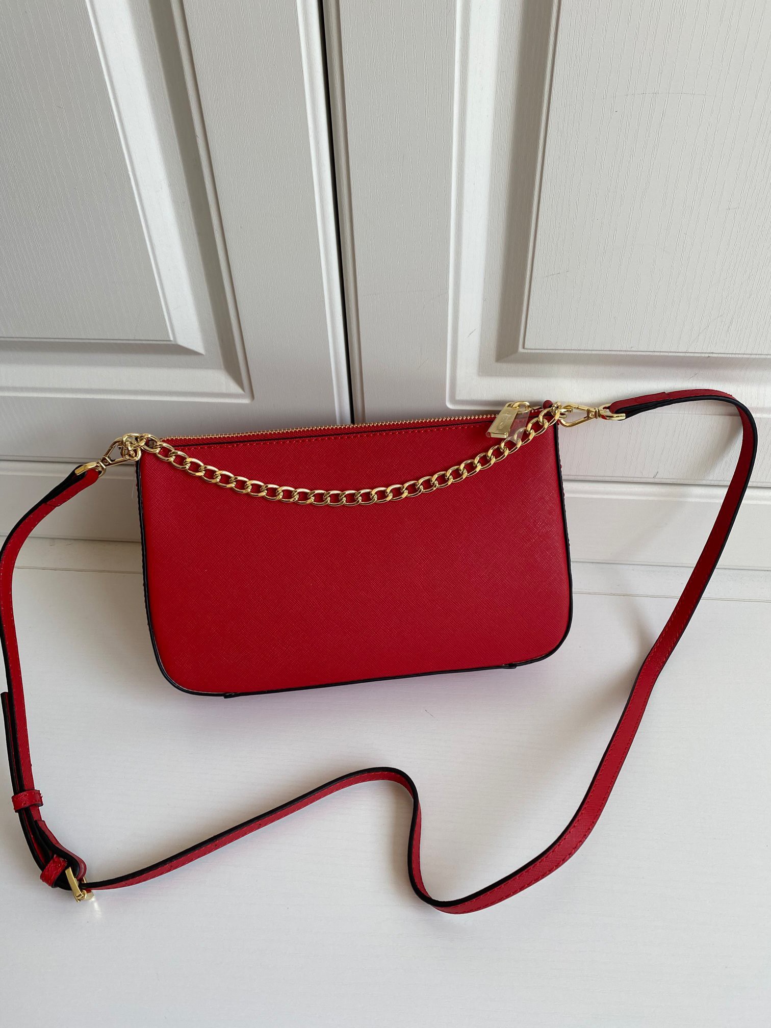 MICHEAL KORS SAFFIANO CROSSBODY BAG / MK Chain Pouchette Bag พร้อมส่ง 4 สี กระเป๋าสะพายข้าง ทรงสวย วัสดุหนัง SAFFIANO คุณภาพดี สวยอยู่ทรงแข็ง