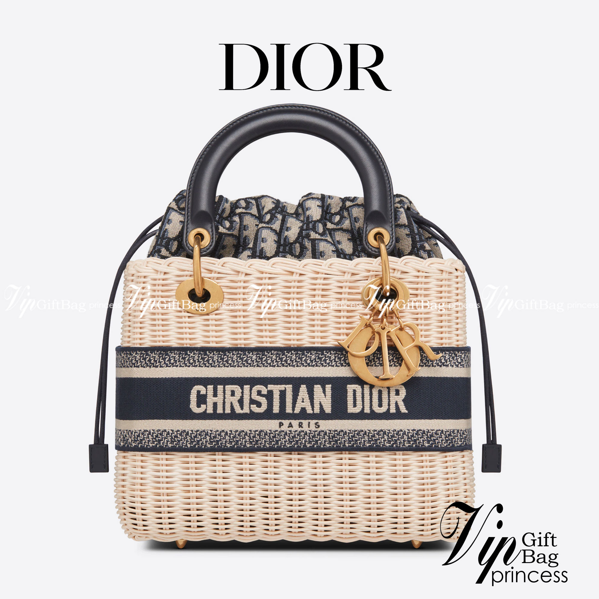 Medium Lady Dior Bag Natural Wicker and Dior Oblique Jacquard [Blue/Latte] เสน่ห์ที่สง่างาม พร้อมส่งที่ไทย ภาพสินค้าถ่ายจากงานขายจริง ใช้งานต่างประเทศได้ค่ะ