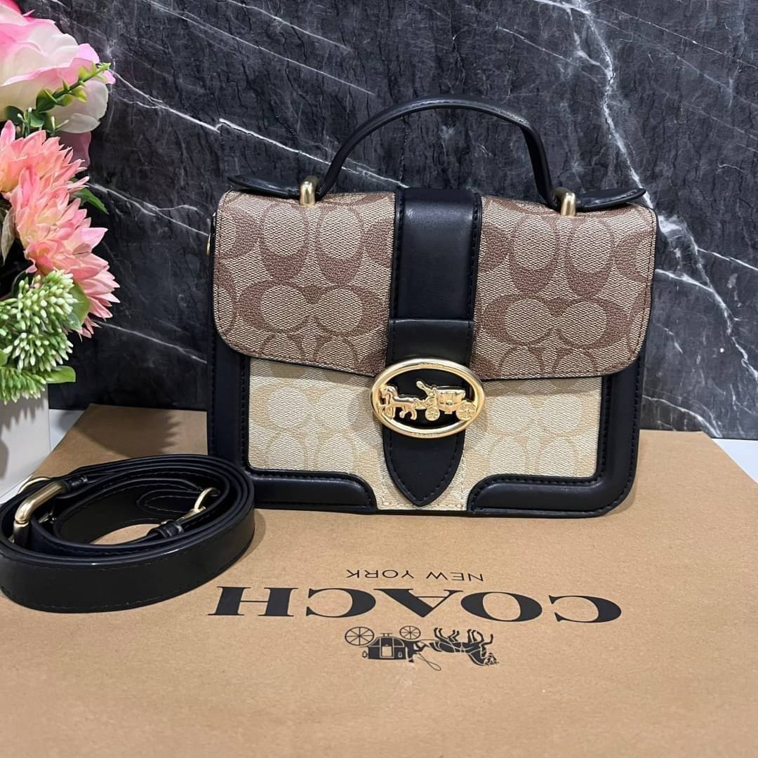 COACH SMALL GEORGIE TOP HANDLE IN BLOCKED SIGNATURE CANVAS ((6504//0468//6192//6015)) compact body portable shoulder bag 🌈ห้ามพลาด รุ่นแนะนำค่าา! พร้อมส่งทันที! กระเป๋าหิ้ว//สะพายข้างได้ วัสดุหนังแท้ 🔺หนึ่งใบทำลายหนังผสมกัน3แบบได้ลงตัวสวยง