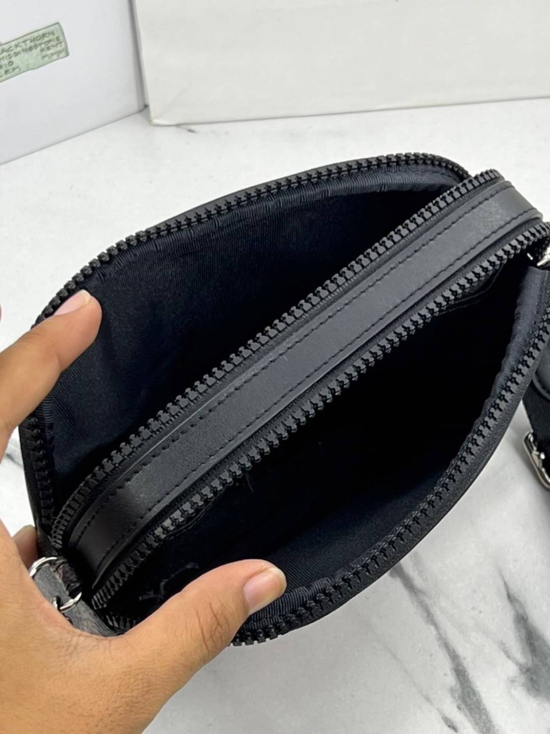 COACH CROSSBODY POUCH WITH HORSE AND CARRIAGE PRINT (F84639) พร้อมส่งที่ไทย