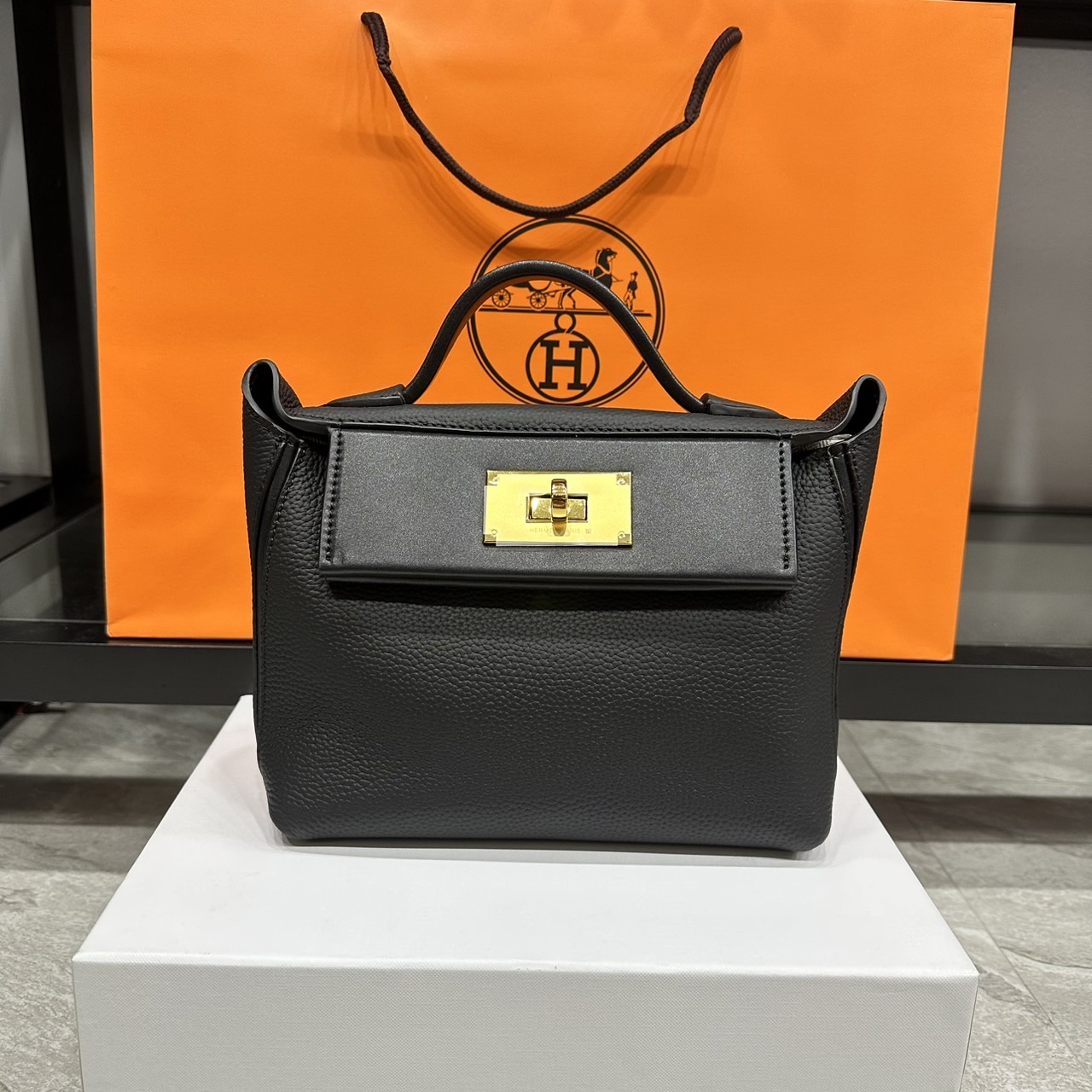HERMES Hermes 24/24 Mini bag 20cm กระเป๋าถือ/สะพายแบรนด์หรู เอกลักษณ์ของความสง่างาม เกรดออริ สลับแท้ 1:1 ใช้งานต่างประเทศได้