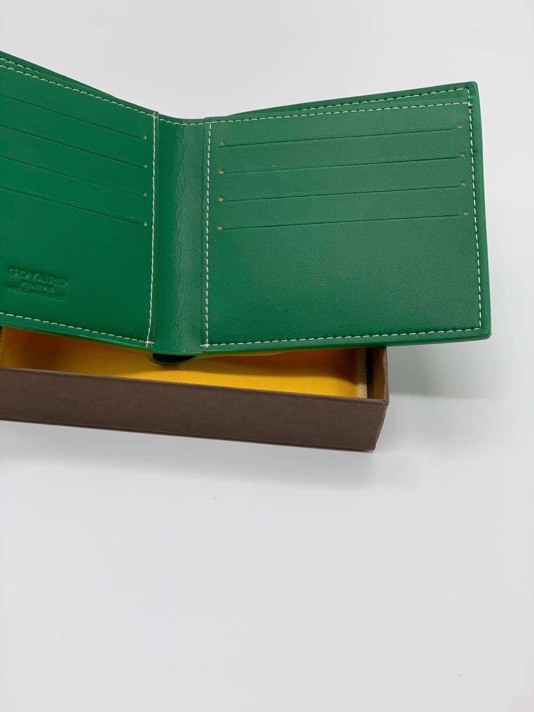 VIP GIFTbag 】GOYARD Victoire Bifold Wallet กระเป๋าสตางค์ผู้ชายใบสั้น พร้อมส่ง 4 สี พร้อมกล่องสวยหรูน่าใช้มากค่ะ