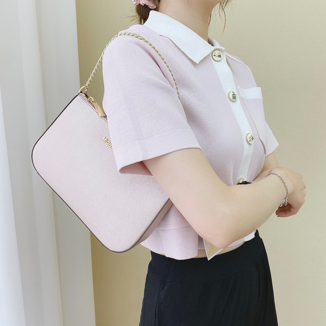 MICHEAL KORS SAFFIANO CROSSBODY BAG / MK Chain Pouchette Bag พร้อมส่ง 4 สี กระเป๋าสะพายข้าง ทรงสวย วัสดุหนัง SAFFIANO คุณภาพดี สวยอยู่ทรงแข็ง