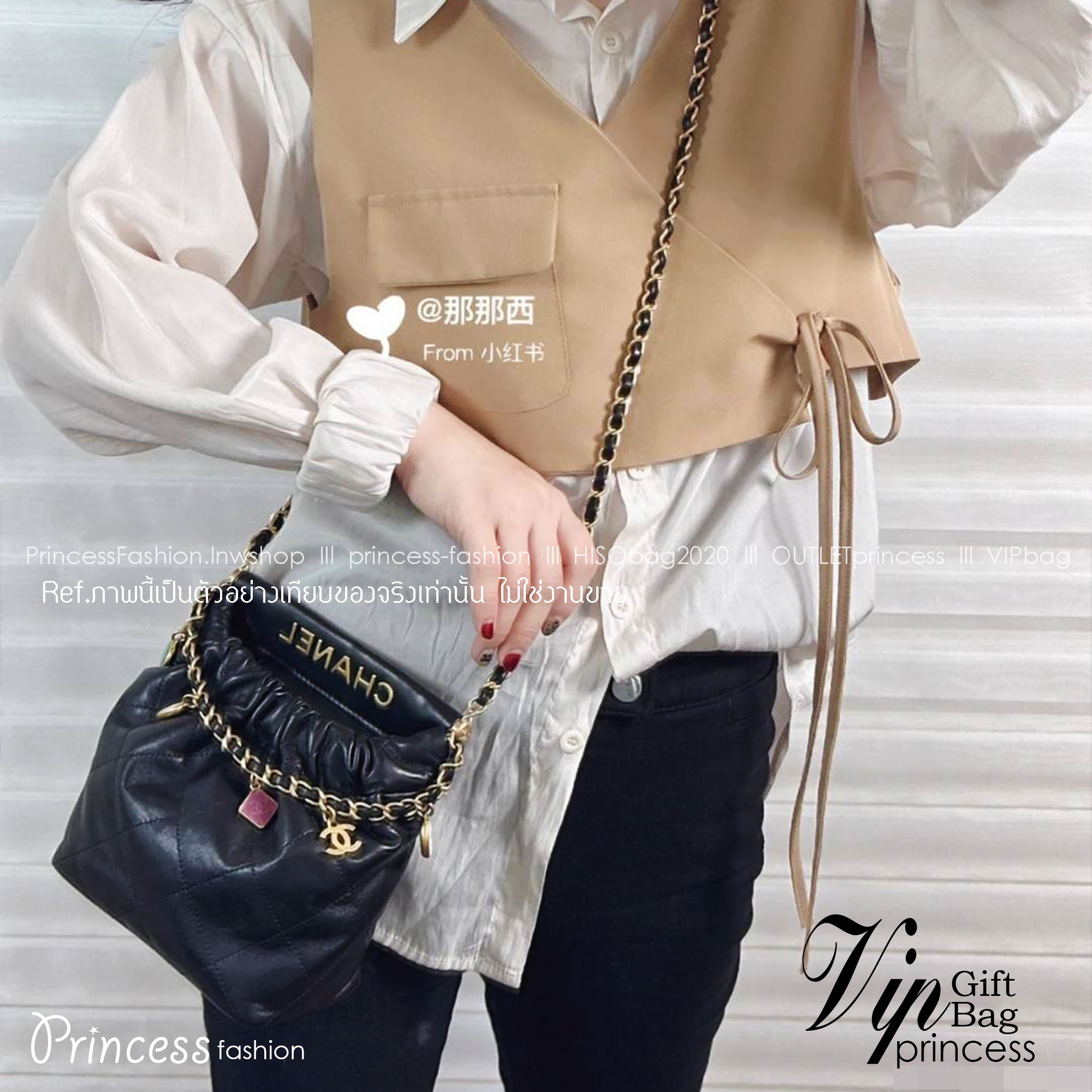 Chanel ss22 shopping tote / Chanel 23P mini bucket bag น่ารักมากๆ กับกระเป๋าสะพายไซส์มินิ ที่ปล่อยผ่านไม่ได้จริง ดีไซน์สายโซ่คล้องแขนตกแต่งอะไหล่ห้อยเพิ่มมูลค่า