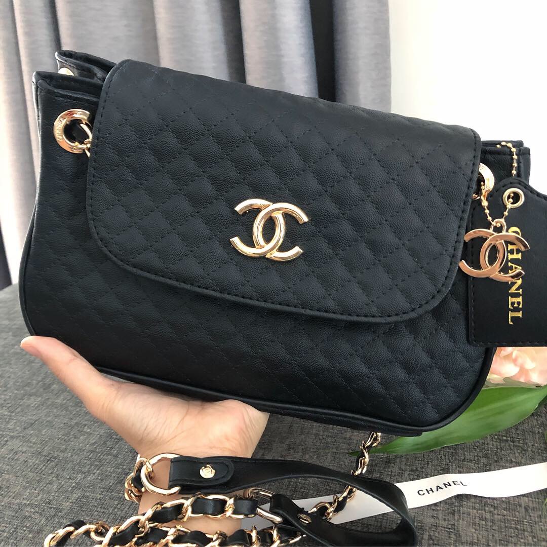 Vip Gift Premium Gift พรีเมี่ยมกิ๊ฟ แท้💯 กระเป๋า Chanel Quilted Shouler Bag with Tag