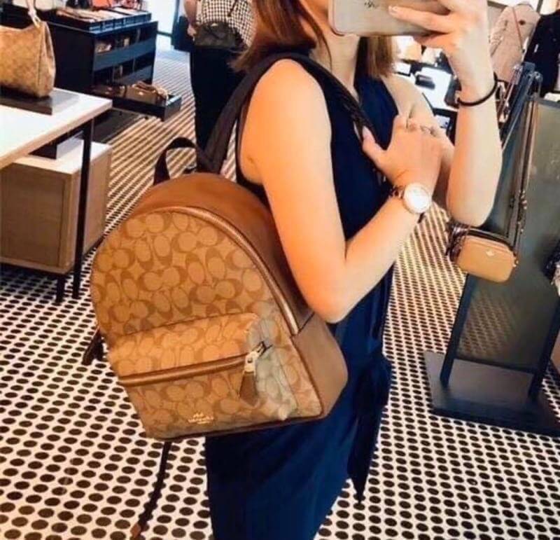 ของแท้ 💯% Coach F32200 Medium Charlie Backpack In Signature Canvas (3สี ดำ,น้ำตาลเข้ม/อ่อน)