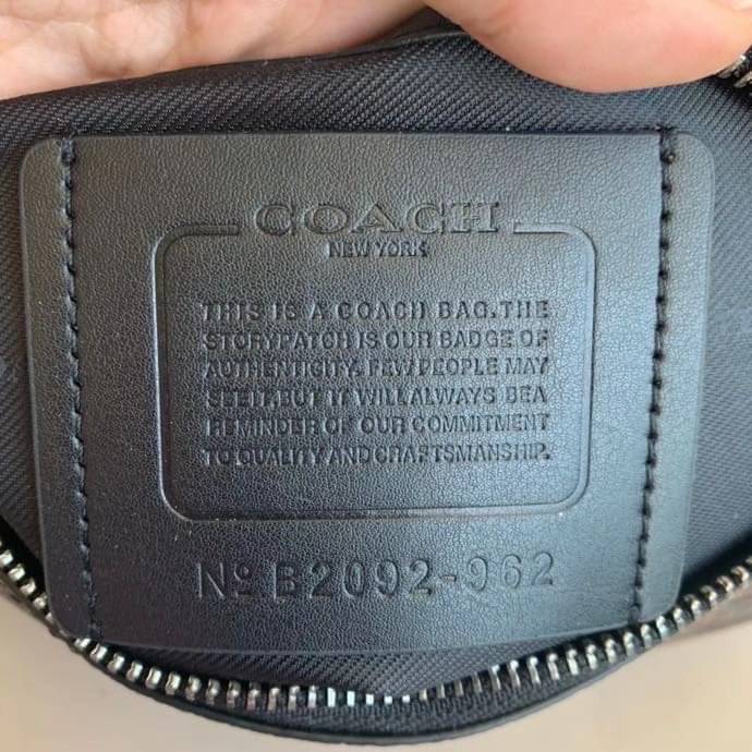 OUTTLET 】COACH RIVINGTON BELT BAG IN COLORBLOCK SIGNATURE CANVAS WITH COACH PATCH (962) รุ่นใบใหญ่จุใจ ใช้ได้ทั้งชายหญิง