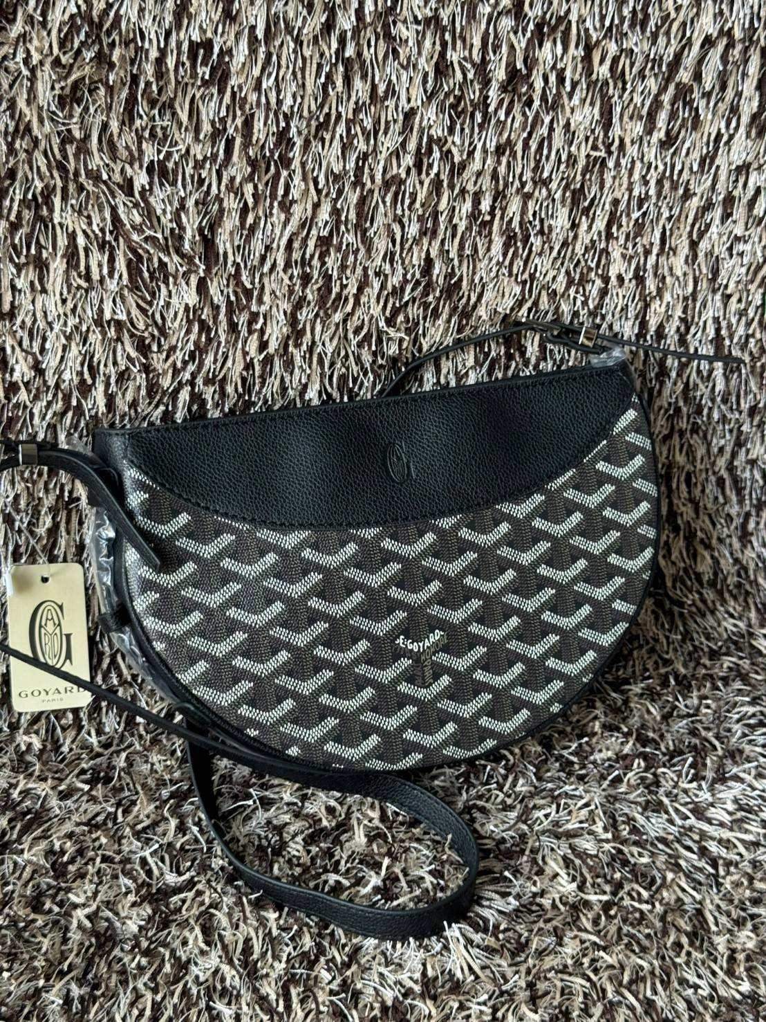 ORI หนังแท้ | GOYARD Hirondelle Bag กระเป๋าสะพายทรงครึ่งวงกลม ใข้งานได้หลายแบบทั้งในสไตล์ลําลอง