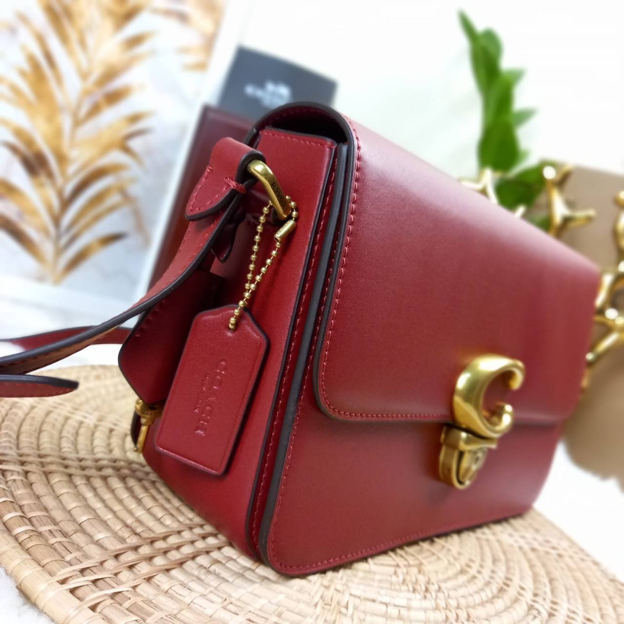 สวยละมุนตาละมุนใจม๊ากก!!🌺🌈 //>>COACH STUDIO GLOVETANNED LEATHER SHOULDER BAG (C6641)🌺ห้ามพลาดเด็ดขาด!! สวยละมุน เรียบหรู ดูแพงสุดๆ!! //กระเป๋าถือ กระเป๋าสะพาย ดีไซน์เนี้ยบ! เฉียบมาก!// วัสดุหนังแท้ หนังเรียบเต็มใบ อยู่ทรง สวย
