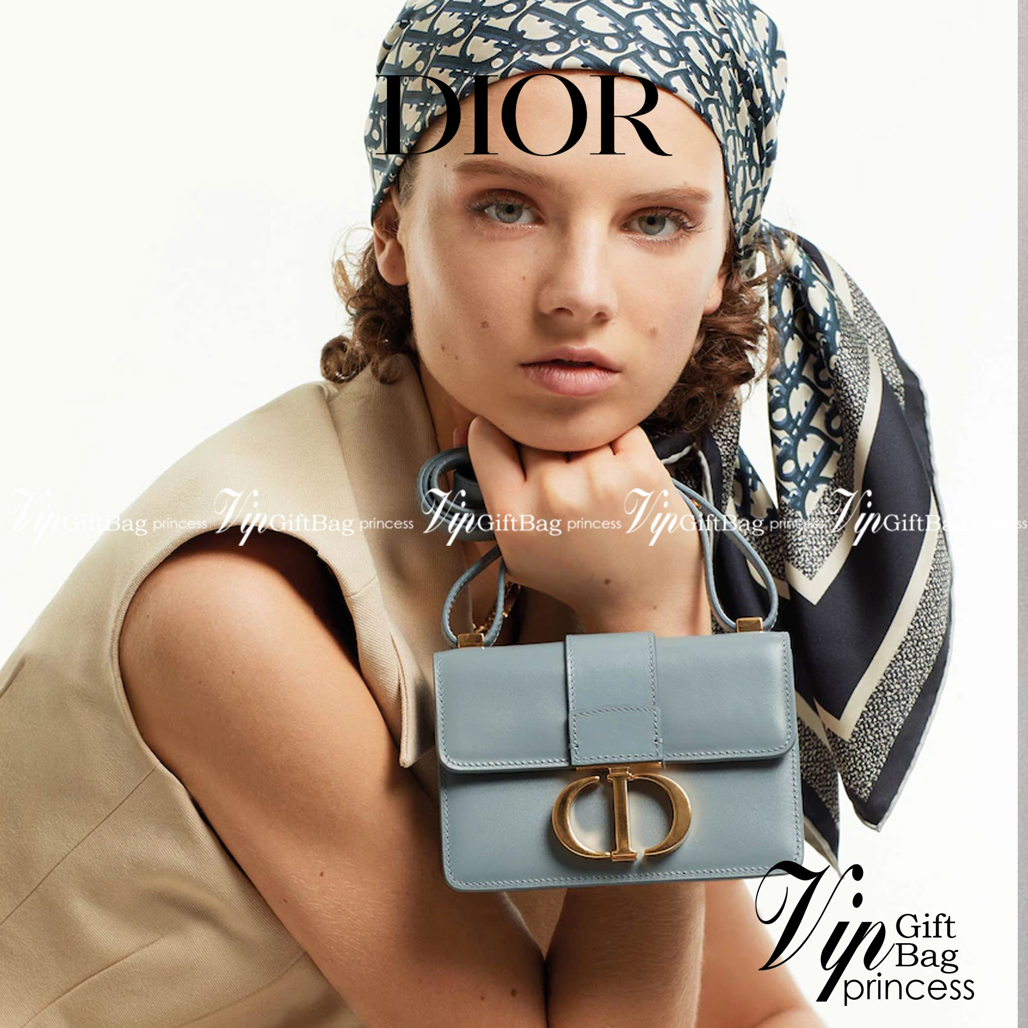 หนังแท้ DIOR Micro 30 Montaigne Bag พร้อมส่งที่ไทย เกรดเทพออริจินอลหนังแท้ สวยมากค่ะ ภาพสินค้าถ่ายจากงานขายจริง ใช้งานต่างประเทศได้ สายสะพายหนังยาวถอดได้ปรับระดับได้ จะสะพายไหล่หรือ CROSSBODY ก็ดูดีลุ๊คนี้คุณหนูมากค่ะ ไอเท็มนี้แนะนำไม่มีเอ้าท์ค่ะ ภาพถ่ายส