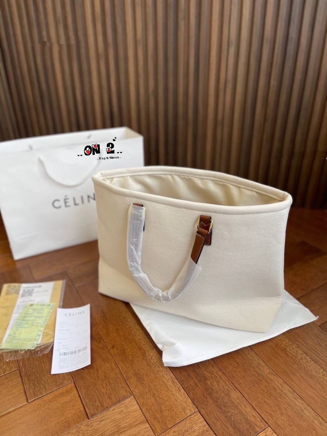 CELINE TOTE BAG / Celine Horizontal Cabas in Canvas with Celine print and calfskin 16" ไอเท็มสุดคิ้วท์ งานผ้าแคนวาสทรงชอปปิ้ง ตะเข็บสวย ปั๊มอะไหล่ ดีไซน์ทรง Shopping