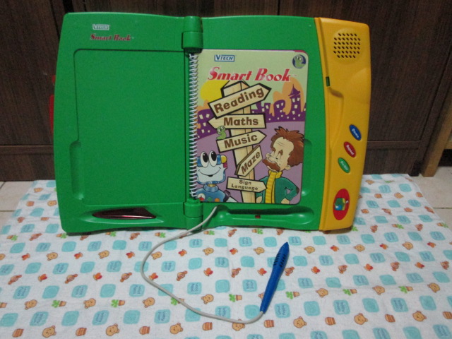 vTech Smart Book ของเล่นเสริมพัฒนาการสำหรับเด็กมือสอง