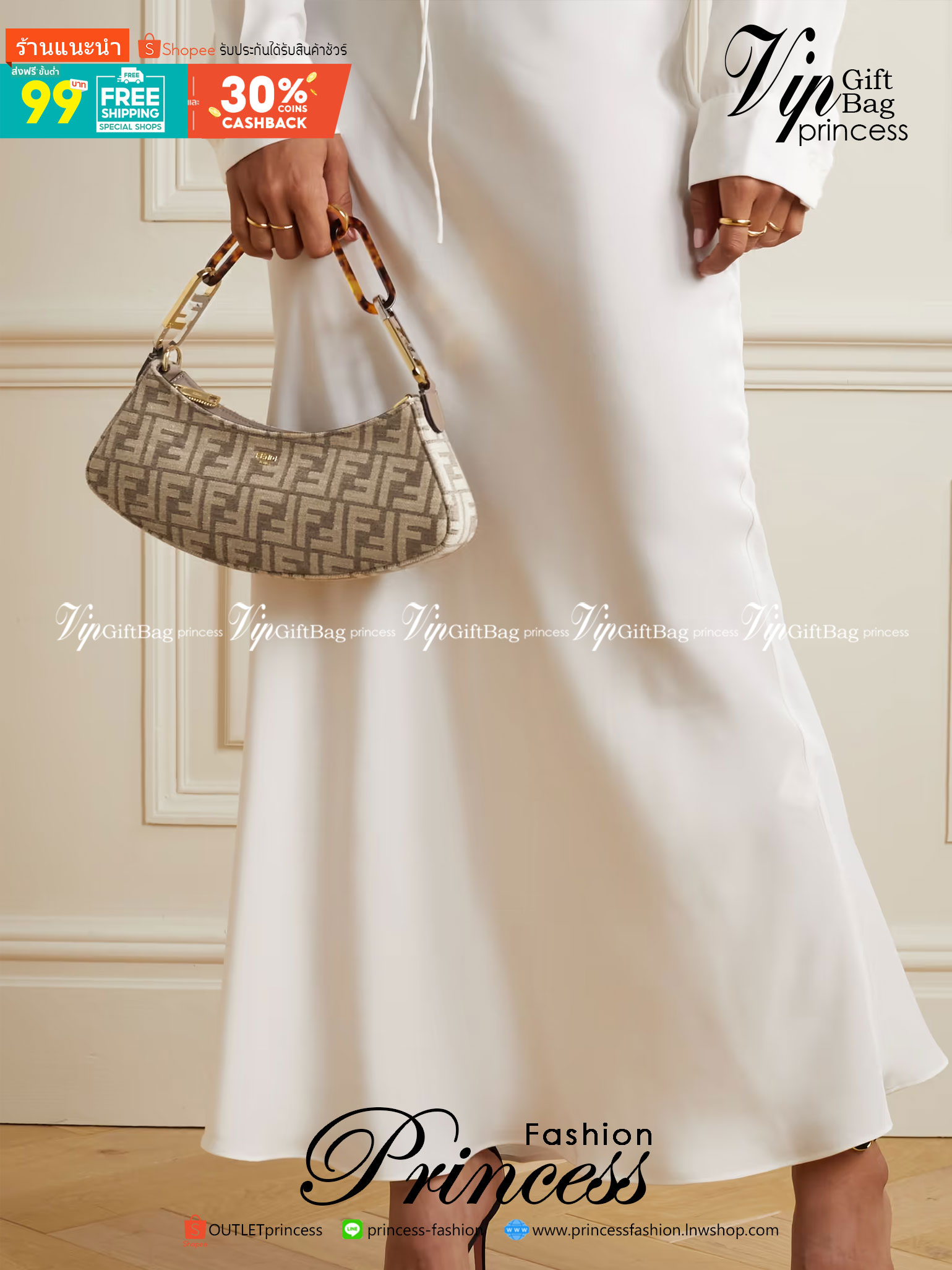 Fendi O'Lock Swing tapestry fabric pouch / Fendi Shoulder Bag กระเป๋าสพายไหล่เฟนดิ พร้อมสายสะพาย 2 เส้น สวยหรู ภาพถ่ายจากงานขายจริง ใช้งานต่างประเทศได้