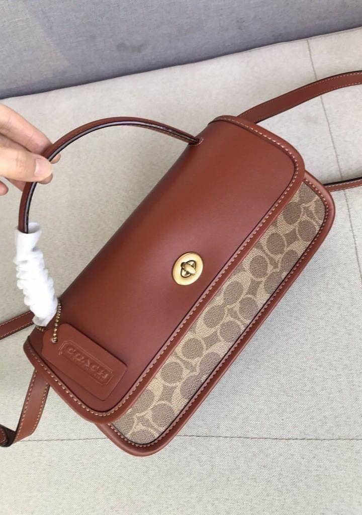 OUTTLET 】Auth Coach 1941 Turnlock Clutch Crossbody Bag พร้อมส่งที่ไทย