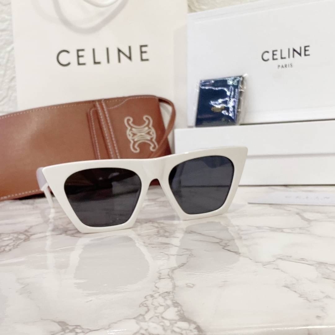 แว่นตาลิซ่า Celine Sunglass เกรดท็อปออริ 1:1 สลับแท้ เกรดดีสุด ใช้งานต่างประเทศได้ มาพร้อมกระเป๋าใส่แว่นปักลายซีลีน ภาพถ่ายจากงานขายจริง