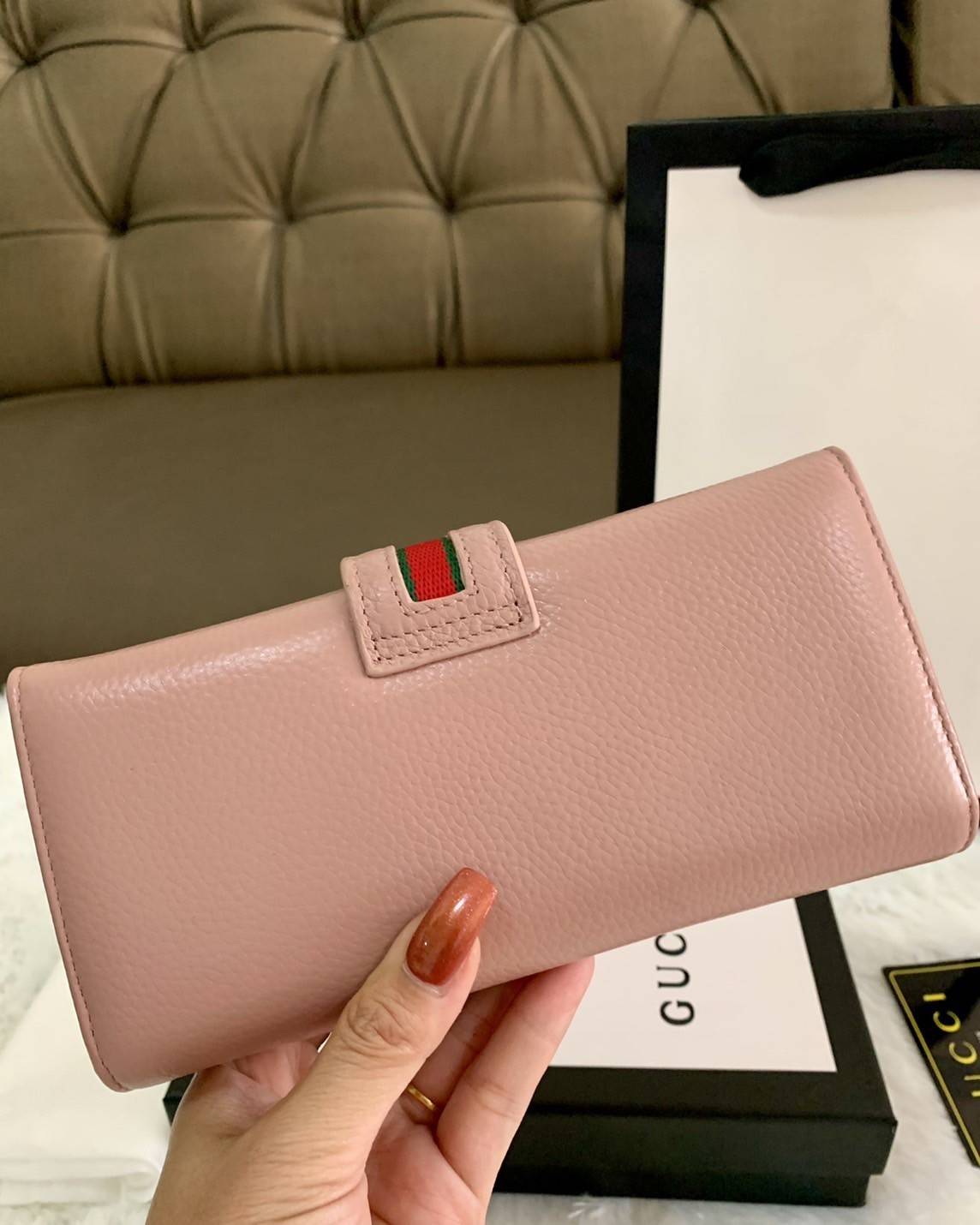 GUCCI Long Wallet / GUCCI MEN Long Wallet กระเป๋าสตางค์ใบยาว รุ่น unisex ใช้ได้ใช้ดีทั้งชายหญิง ดีไซน์ใหม่ สวยหรู วัสดุหนังแกะสังเคราะห์ อะไหล่ทอง
