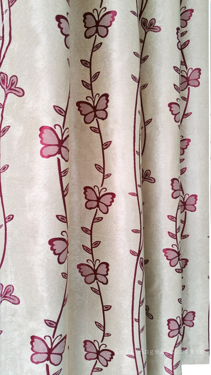 ม่านก.130*ส.143ซม./ผืน ลายผีเสื้อ สีแดงครีม