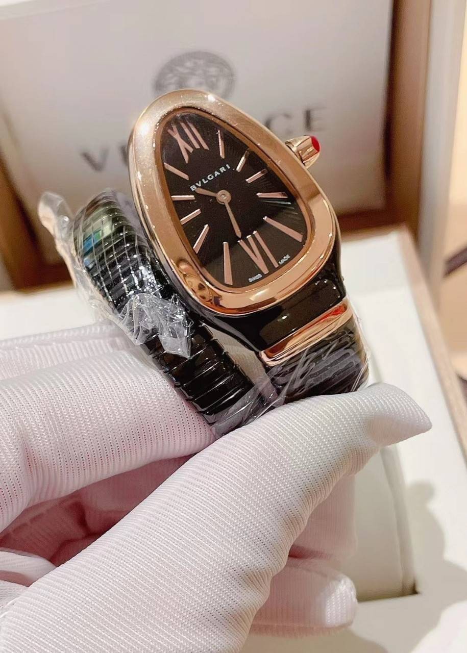 BVLGARI SERPENTI WATCH 24mm 26mm นาฬิกาบุลการี รุ่นหน้าปัดไม่มีเพชร นาฬิกาผู้หญิง ระบบถ่าน Quartz ภาพสินค้าถ่ายจากงานขายจริง
