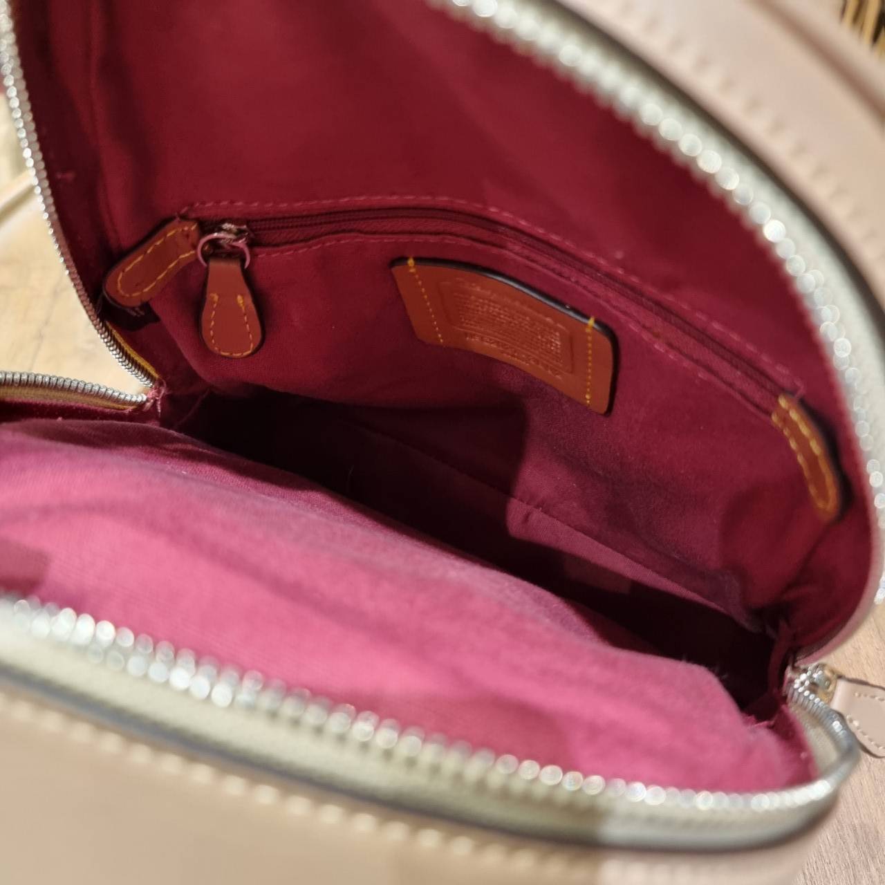 LOUIS VUITTON NEONOE MM งานหนังแท้ สวยคมทุกมุมมอง ภาพสินค้าถ่ายจากงานจริง ORIGINAL GRADE เกรดสลับใบจริง