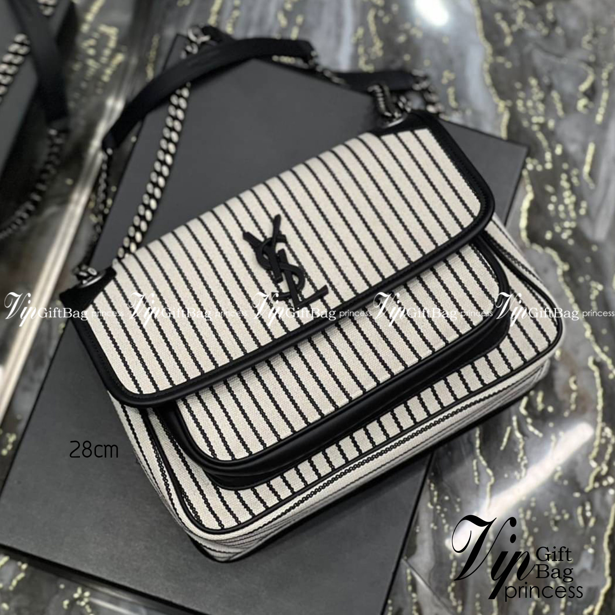 YSL Niki Medium Striped Canvas Shoulder Bag / YSL Niki Striped / YSL NIKI MEDIUM CHAIN BAG IN CANVAS เกรดเทพ ออริจินอล งานหนังแท้และผ้าแคนวาสอย่างดี ภาพถ่ายจากงานขายจริง ใช้งานต่างประเทศได้