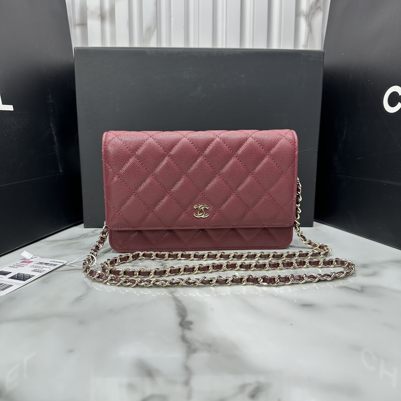 ORI หนังแท้ | CHANEL Woc Wallet on Chain 18cm กระเป๋าสะพายทรงวอคดีไซน์แบ่งช่องด้านในเป็นกระเป๋าสตางค์ รุ่นยอดนิยม หรูหราระดับตำนาน สวยงามเหนือกาลเวลา