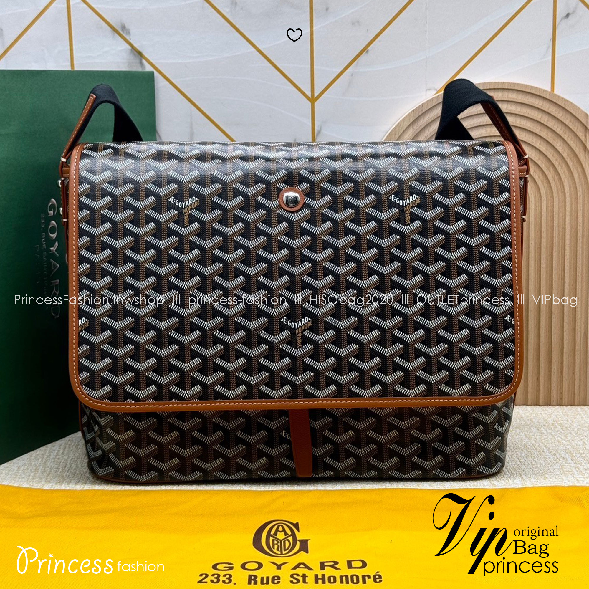 GOYARD Capetien MM Messenger Bag กระเป๋าแมสเซ็นเจอร์ใบใหญ่ ที่สุดของความหรู ตอบโจทย์การใช้งานจุของได้เยอะ เอกสาร แทปเล็ต พร้อมสายสะพาย ใช้งานง่าย ใบจริงสวยงามตามรูปค่ะ