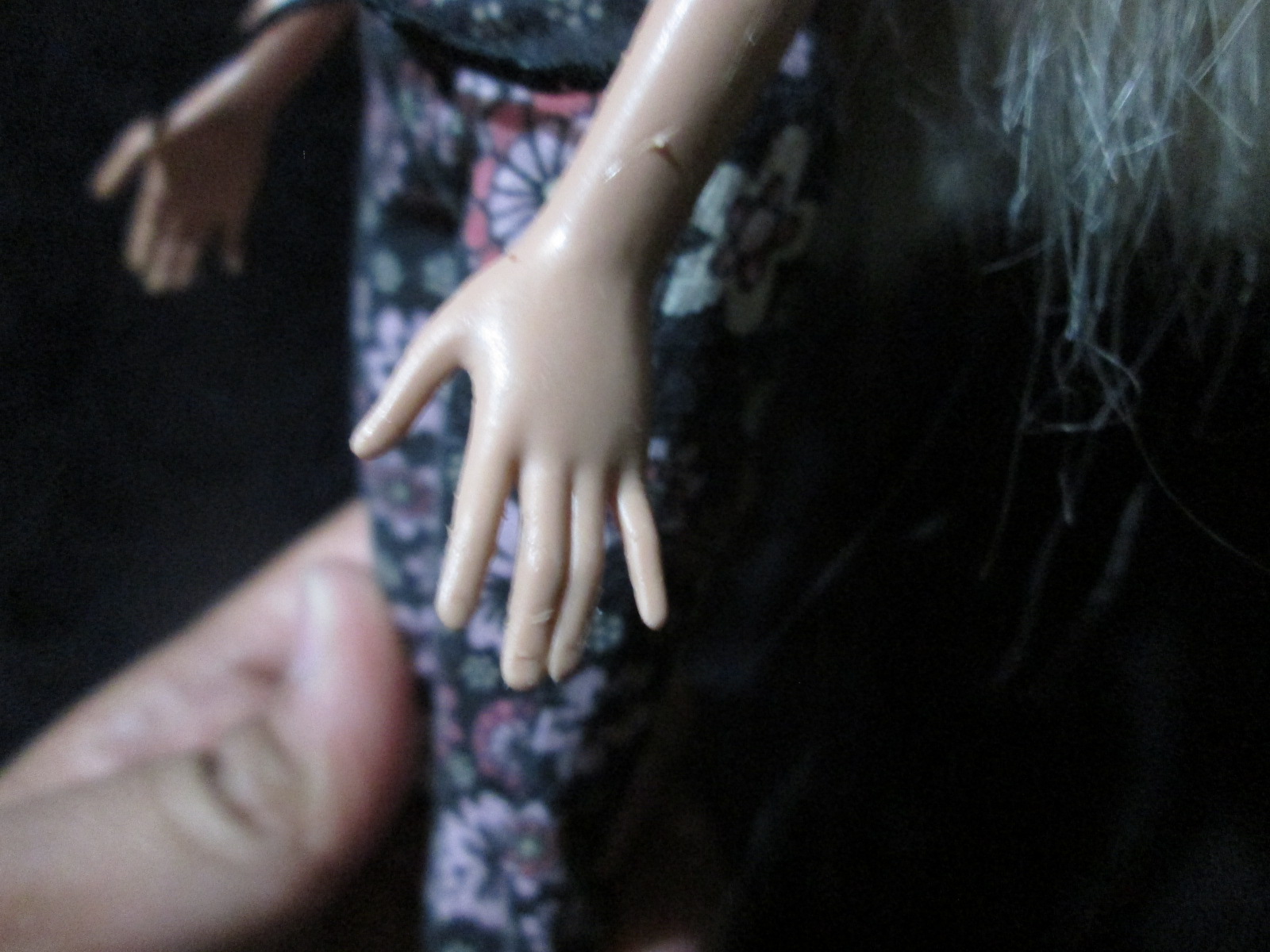 Barbie Basic in Casual Look ตุ๊กตาบาร์บี้แท้มือสองสภาพดี