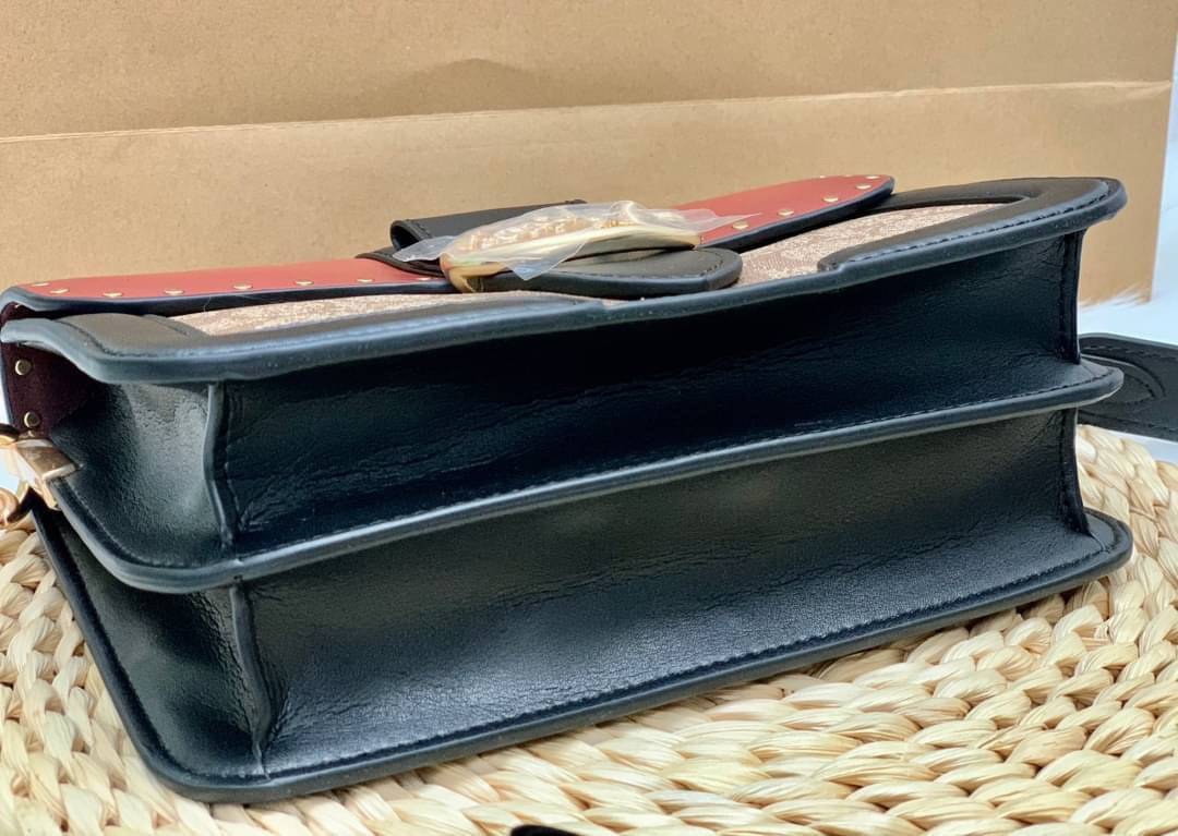 ของแท้ 💯% COACH SMALL GEORGIE TOP HANDLE IN BLOCKED SIGNATURE CANVAS ((6504//0468)) กระเป๋าหิ้ว//สะพายข้างได้ วัสดุหนังแท้