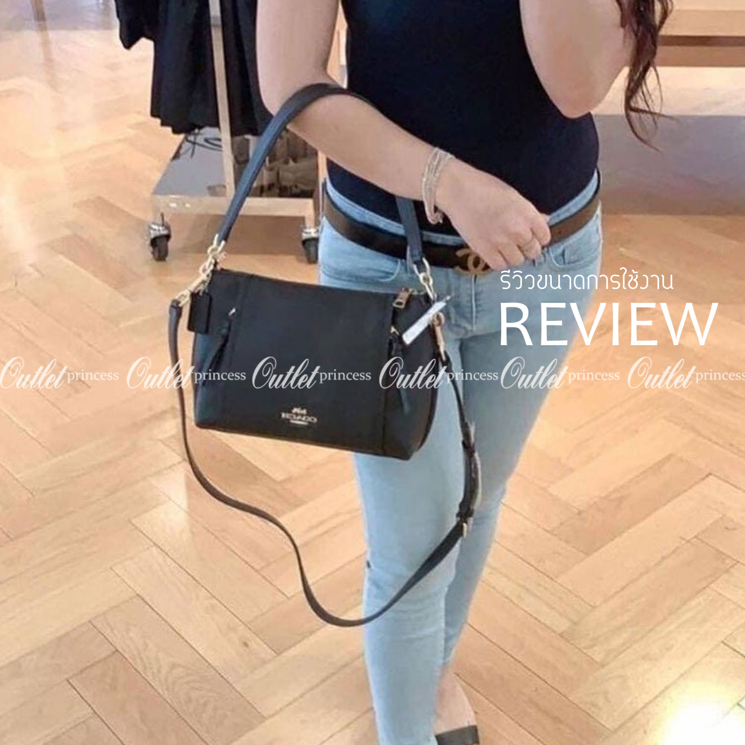 COACH SMALL MARLON SHOULDER BAG ((1600//1597)) 🌈พร้อมส่งที่ไทยอีกครั้ง ตามคำเรียกร้อง ห้ามพลาด! กระเป๋าหิ้ว//คล้องไหล่//สะพายข้างได้ หนังแท้ ทรงสวยมากค่ะ ด้านหน้ามีช่องซิปซ่อนแบบหนังห้อยให้2ช่อง ใส่ของจุกจิกค่ะ เปิดปิดกระเป๋าแบบซิป ภายในกว้างใส่ขอ