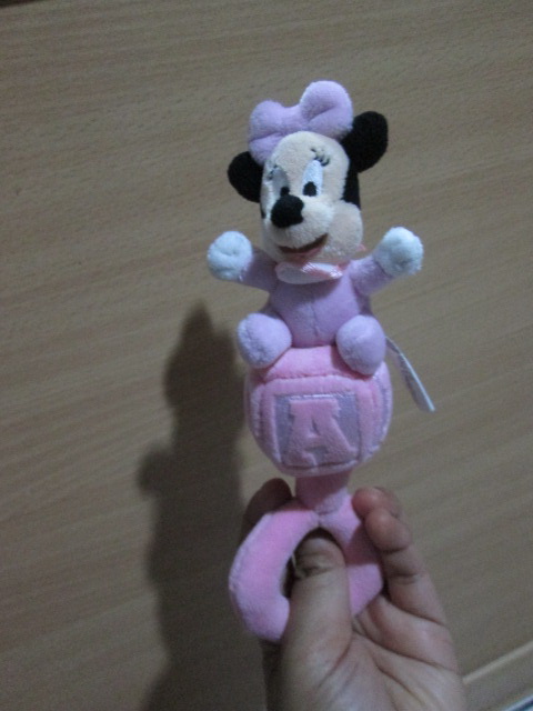 Minnie Mouse in Enfant Shaking Shake ของเล่นเสริมพัฒนาการสำหรับเด็กมือสอง
