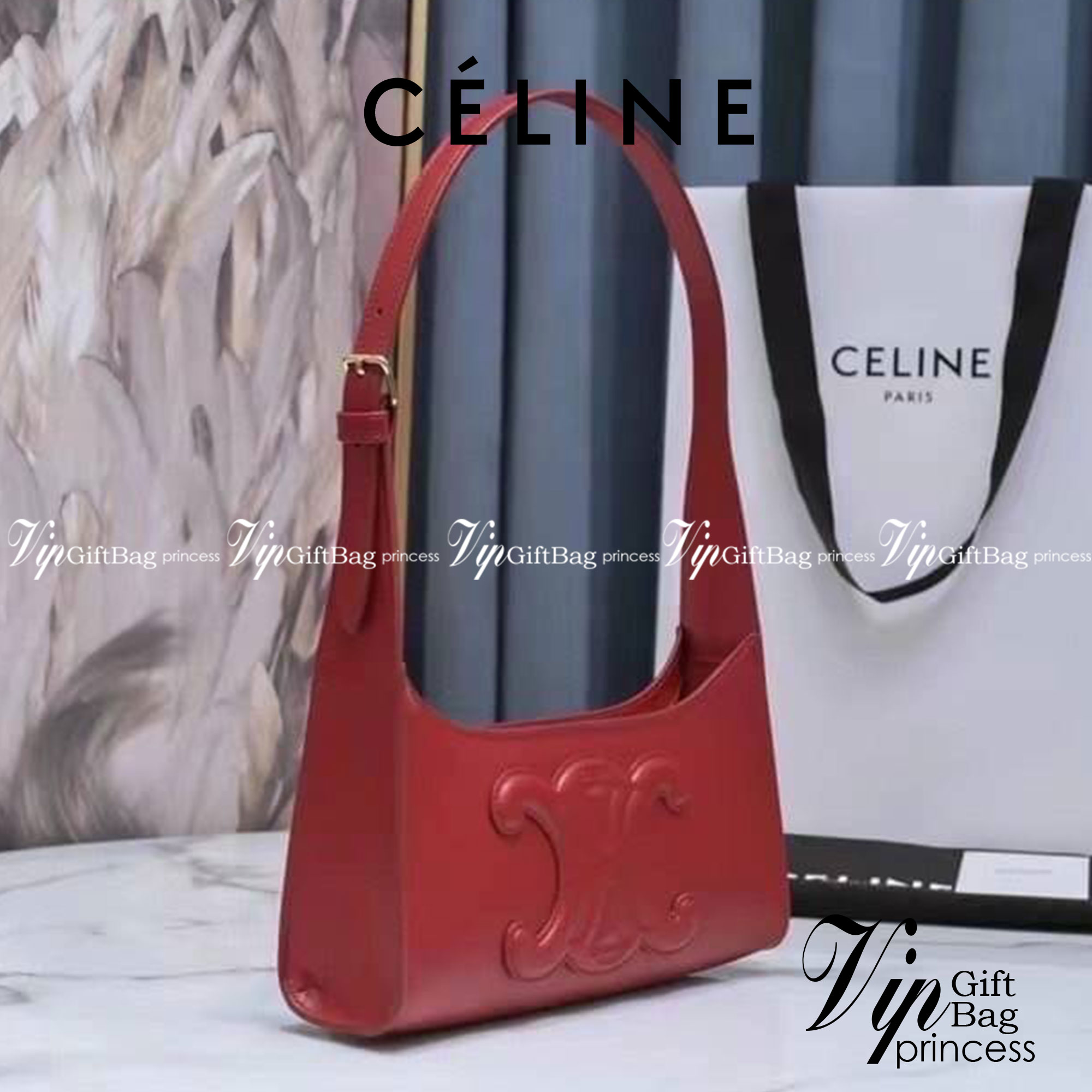 หนังแท้ CELINE SHOULDER BAG CUIR TRIOMPHE IN SMOOTH CALFSKIN ภาพสินค้าถ่ายจากงานขายจริง ใช้งานต่างประเทศได้