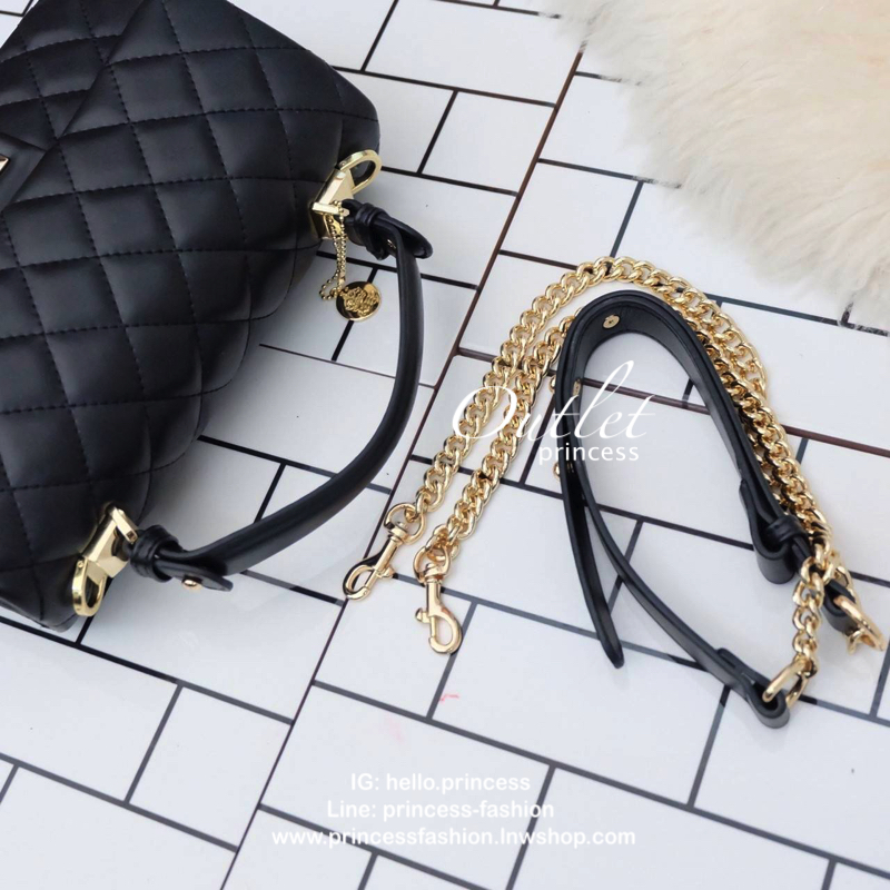 รุ่นขายดี คอลเลคชั่นใหม่ อะไหล่สี LightlyGold สวยมาก KEEP รุ่น Coco chain handbag ✨กระเป๋าทรงหรูวัสดุทำจากหนังตัวใหม่ ไมโครไฟเบอร์ สวย ทน หนัง นิ่ม ฟู ตึง สวยอยู่ทรงตามแบบฉบับของแบรนด์ รุ่นใหม่ตัวนี้ปักลายตารางสวยหรู การเย็บประณีตทุกตาราง