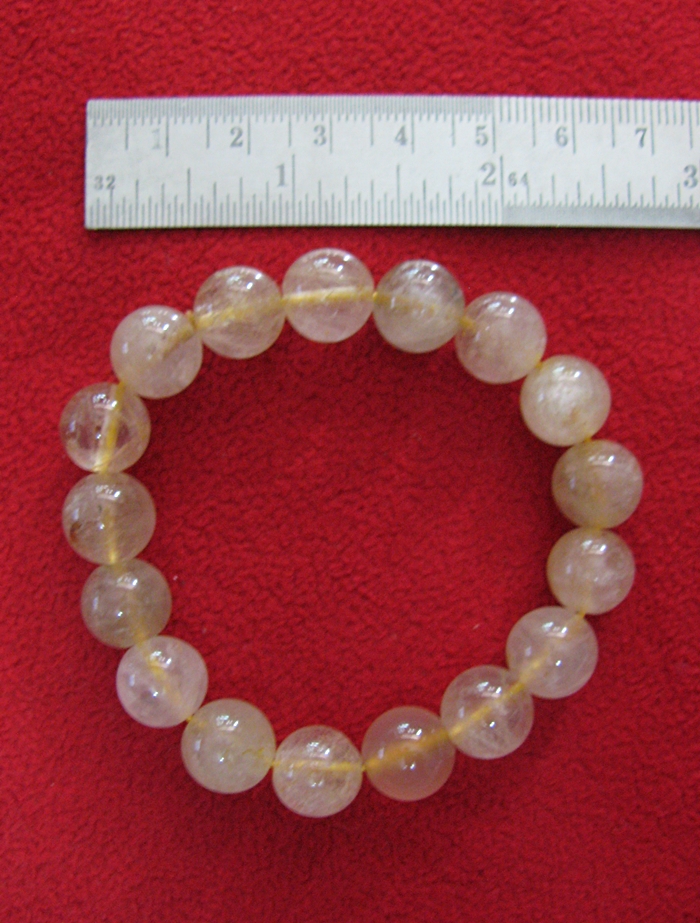 สร้อยข้อมือหินไหมทอง(ร่ำรวยโชคดี)ค่ะ