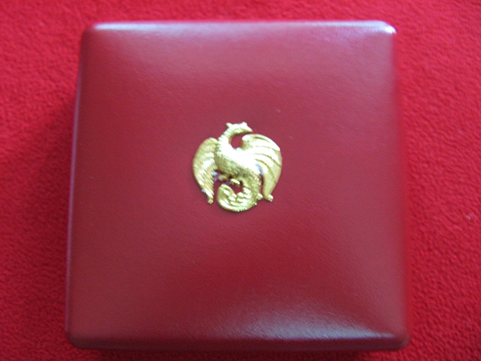 สินค้าหมดค่ะ เหรียญพระพุทธโสธรหลังพระอุโบสถหลังใหม่ของวัดโสธรวรารามวรวิหารพร้อมกล่องค่ะ(เหรียญที่ระลึกประจำจังหวัดฉะเชิงเทราค่ะ)