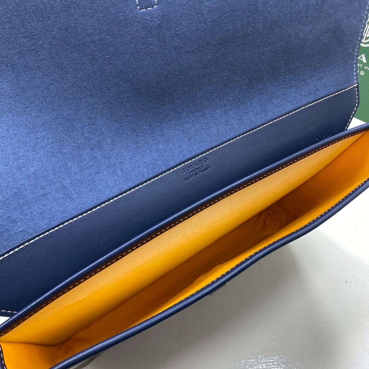 ORI หนังแท้ | Goyard Coursier Messenger bag กระเป๋าแมสเซ็นเจอร์ดีไซน์ใหม่ กะทัดรัดใช้งานได้อย่างคล่องตัว เหมาะมากสำหรับสายสปอร์ต ที่สุดของความหรูตอบโจทย์การใช้งาน ใบจริงสวยงามตามรูปค่ะ