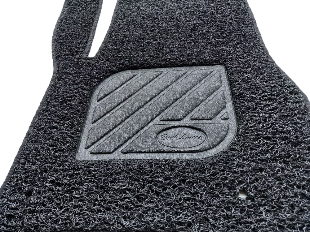 พรมดักฝุ่นไวนิล AUDI A4 B5 1997-01 พรมดักฝุ่นในรถ อาวดี้ เอ4 สีดำ เข้ารูป 5ชิ้น