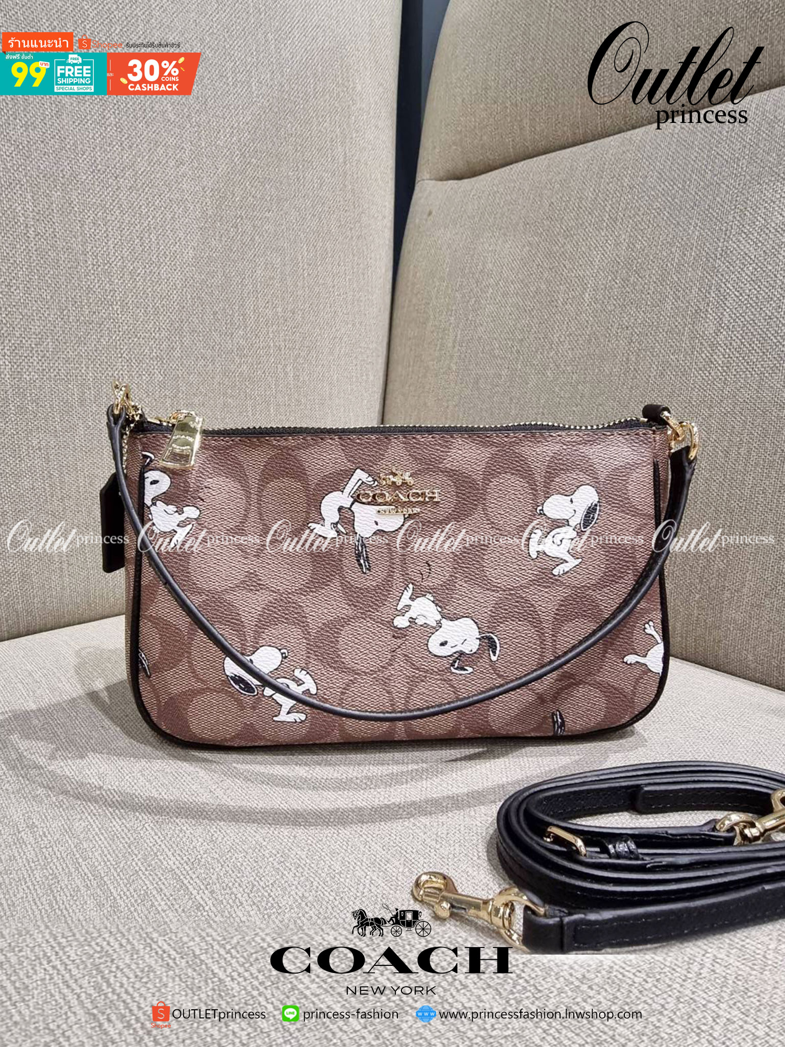 OUTLET 】COACH F36674 TOP HANDLE POUCH IN SIGNATURE WITH SNOOPY PRINT คอลเลคชั่นใหม่ ในสไตล์พอช มาให้ช้อปก่อนใครในไทยจ้า น่ารักน่าใช้ไปอีกกับกระเป๋าสะพายทรงฮิตตลอดกาล ด้วยดีไซน์ที่ออกมาให้ใช้งานได้ง่าย ขนาดกำลังเหมาะ วัสดุแคนวาสทนทาน ดีไปหมดขนาดนี้!! คุณลู
