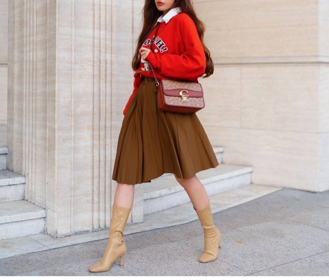 OUTLET 】COACH STUDIO SHOULDER BAG IN SIGNATURE CANVAS (COACH C6639) โอ้โห!! ตลึงเลย สวยฟาดมากๆเทอ!! 🌺ห้ามพลาดนะยูวว🤩รุ่นคลาสสิค เรียบหรู ดูแพงสุดๆ //พร้อมส่งก่อนใคร ยังไม่มีในช็อปไทยนะยูวว😘//กระเป๋าสะพาย คลอสบอดี ดีไซน์เฉียบ สายปรั