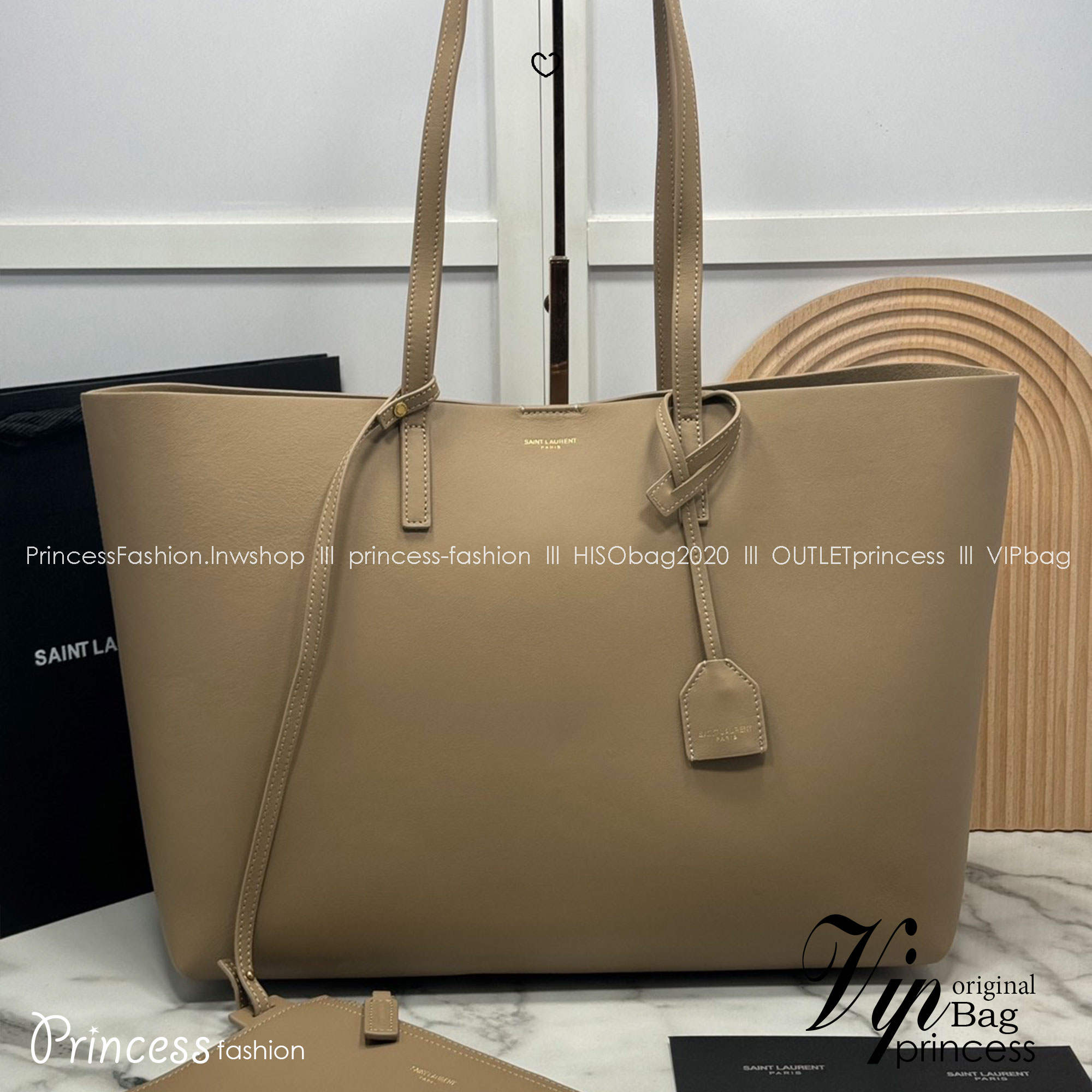 YSL Shopping Large Tote Bag กระเป๋าทรงโท้ทใบใหญ่หนังแท้ ภายในโล่งกว้าง จุของได้เยอะ เรียบหรูทรงสวย ดีไซน์ออกมาให้ใช้งานได้ทุกลุค ทุกโอกาส สวยคมชัดทุกสี