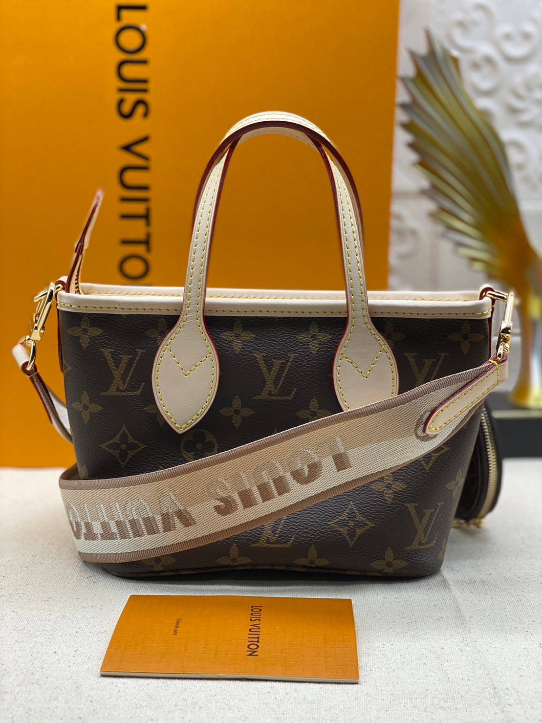 LV Neverfull BB Monogram Canvas - Handbags ดีไซน์ใหม่ใบเล็กน่ารัก เกรดออริ สลับแท้ ใช้งานต่างประเทศได้
