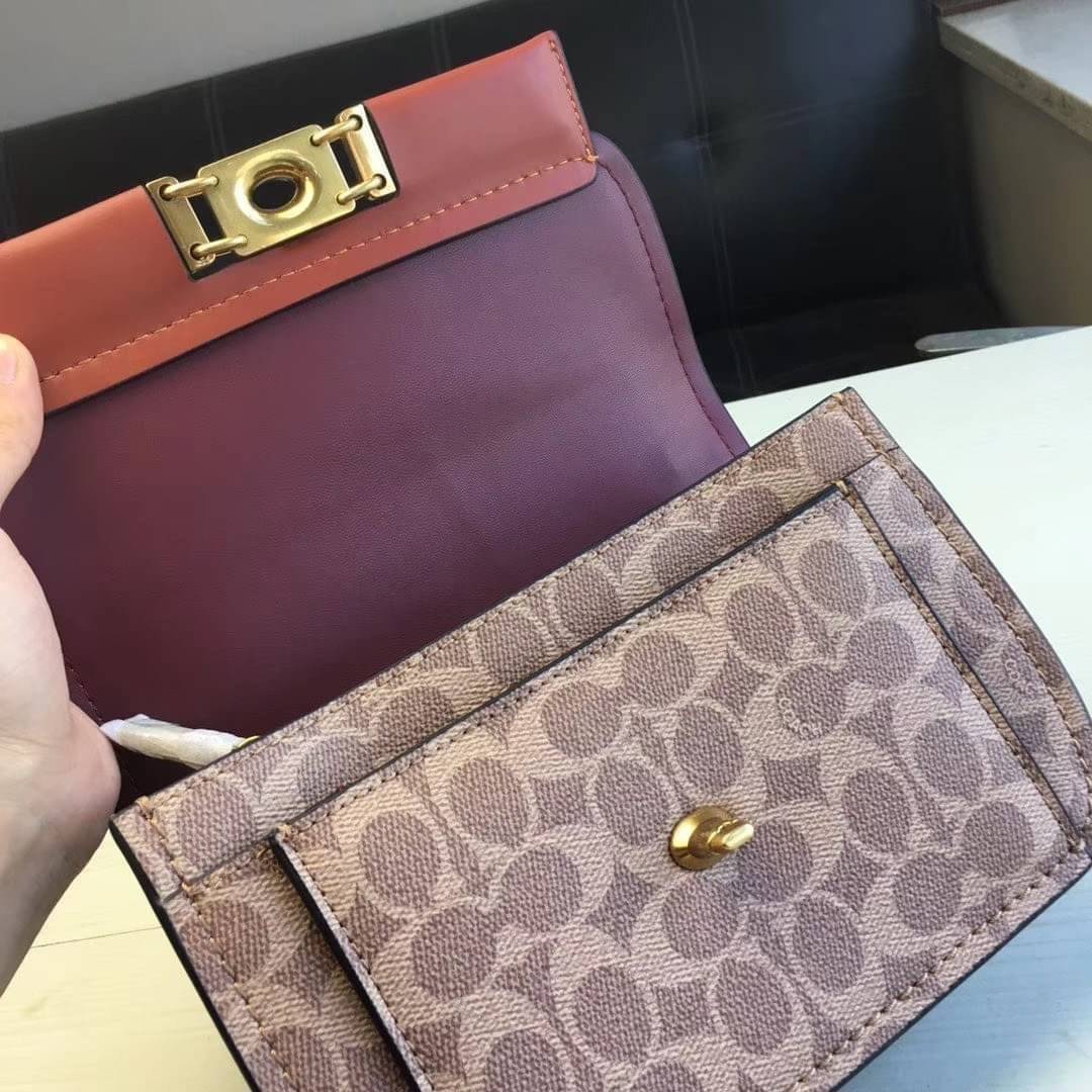 COACH Troupe Crossbody In Signature Canvas 2สี พร้อมส่งที่ไทยราคาสุดคุ้ม