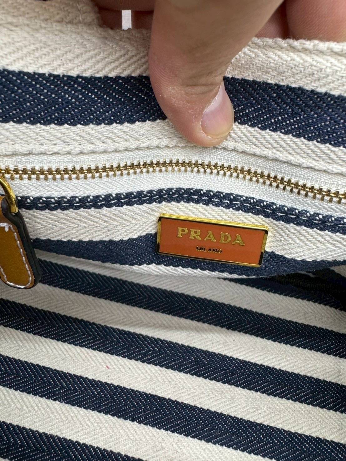 ORI หนังแท้ | Prada Jardinière linen blend mini-bag / Prada Tote Bag กระเป๋าทรงโท้ทใบเล็กน่ารัก ผ้าลินินผสม มาพร้อมดีไซน์ทันสมัย