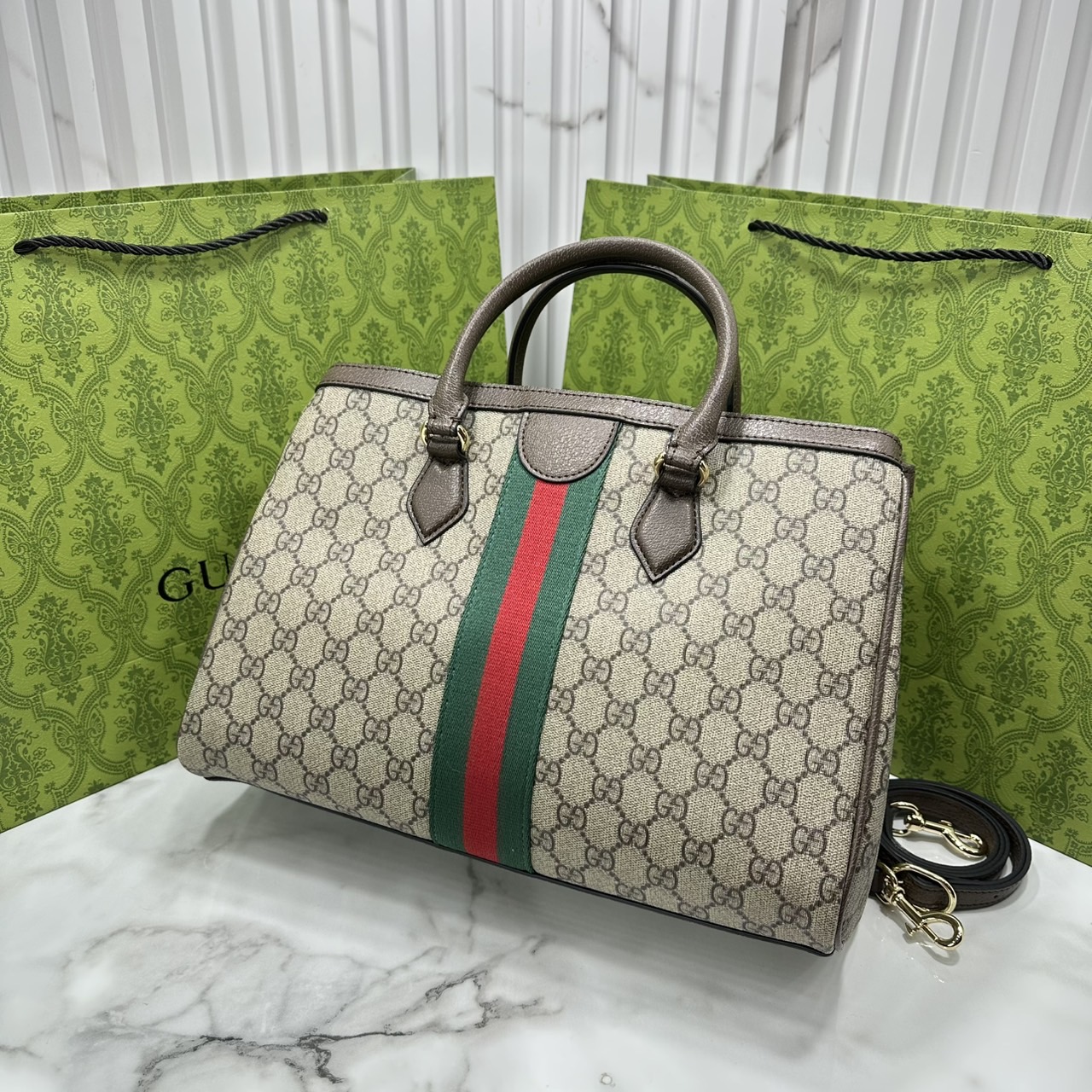 ORI หนังแท้ | Gucci Ophidia medium tote bag Monogram Double G / Gucci Tote Bag กระเป๋าสะพายทรงโท้ทใบใบใหญ่ คอลเล็กชั่น Ophidia ไฮไลท์รูปทรงและฟังก์ชั่นการใช้งานที่ได้รับการตีความใหม่