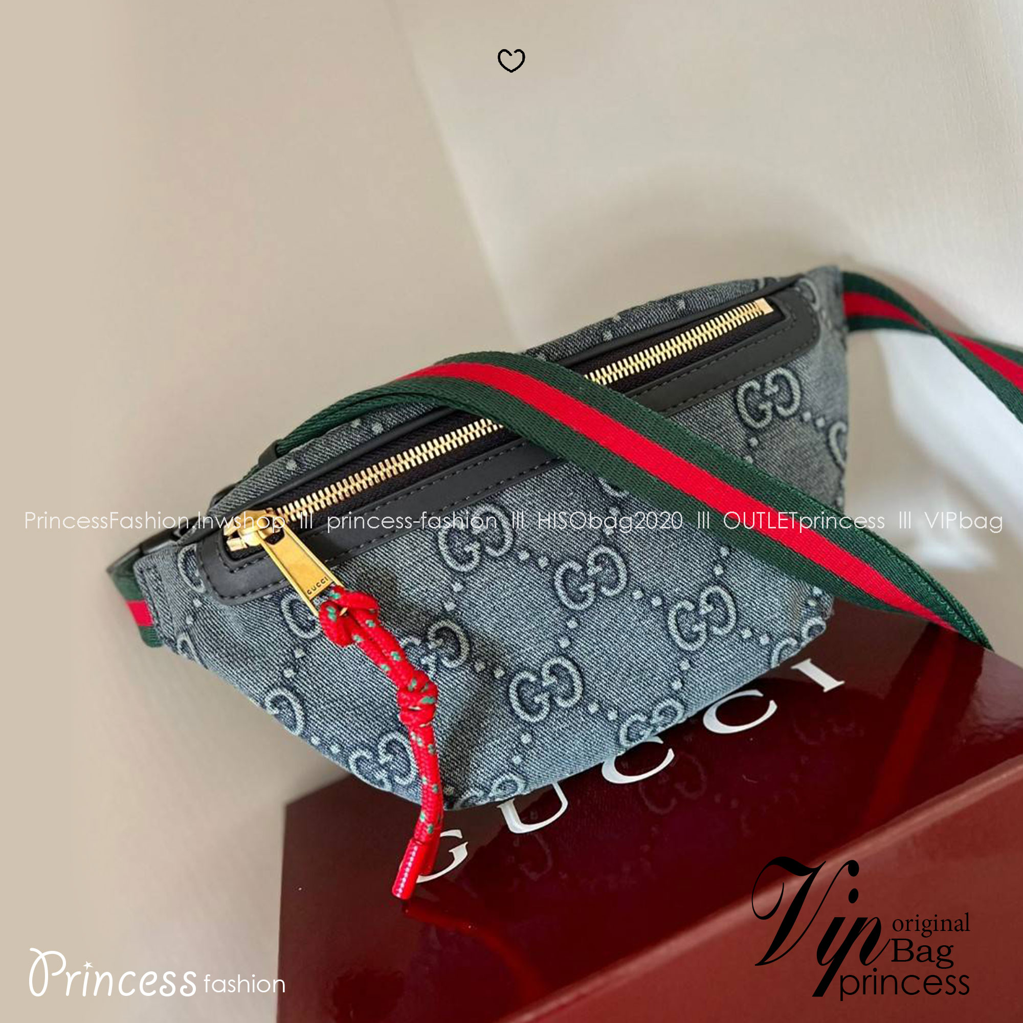 GUCCI GG DENIM BELT BAG ล่าสุดสวยมากๆ รุ่นนี้ใช้ได้ทั้งชายหญิง วัสดุเดนิมอย่างดีลายGแบบ3Dสวยมากๆค่ะ อะไหล่ซิปทองห้อยเชือกสีแดงโดดเด่น ซื้อใช้คู่กับแฟนยิ่งสวยค่าา