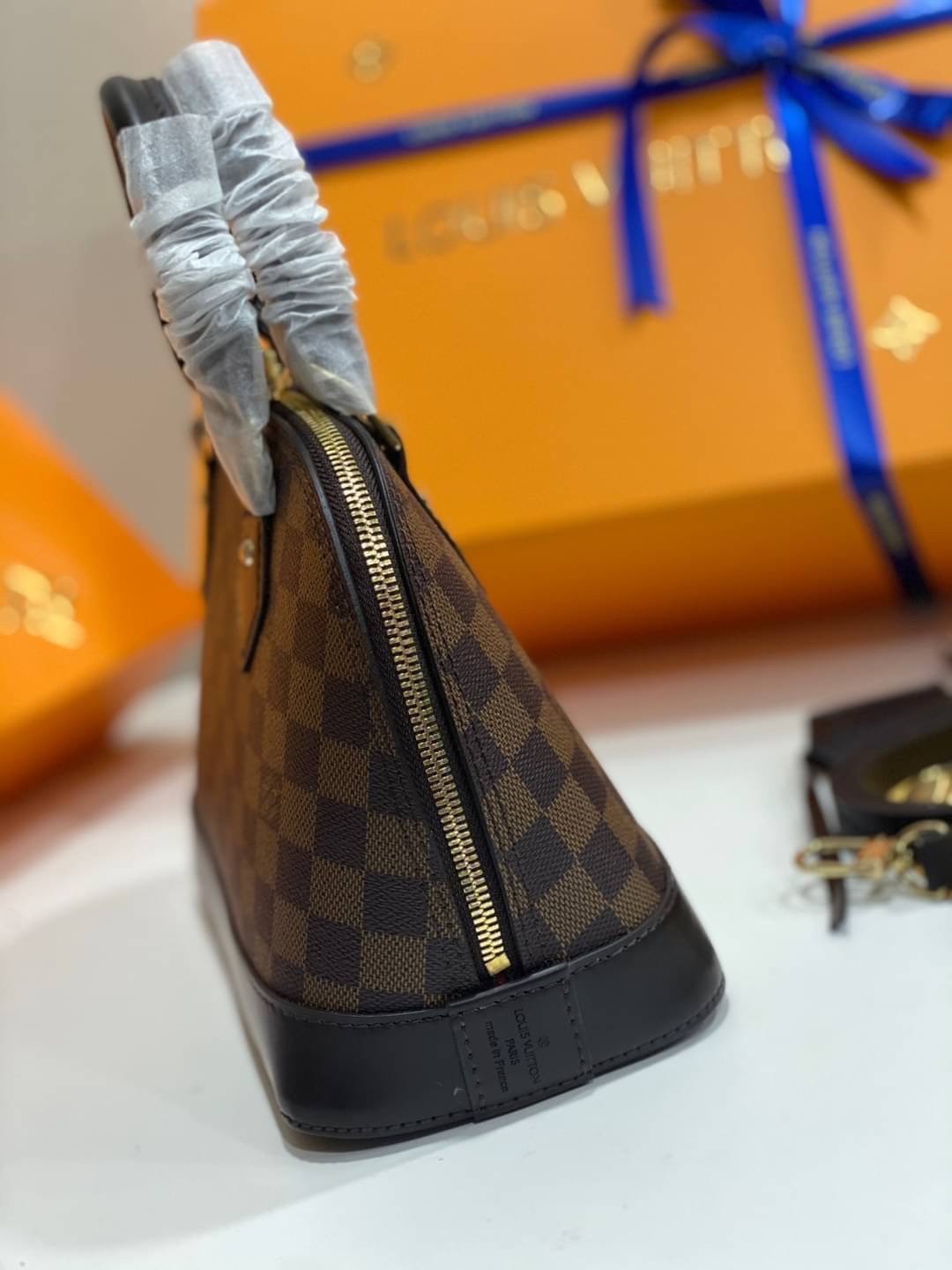 LV Alma BB Damier Ebene Handbag กระเป๋าถือสะพาย เกรดออริ 1:1 ใช้งานต่างประเทศได้